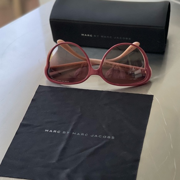 Marc by Marc Jacobs Sunglasses - Picture 6 of 9